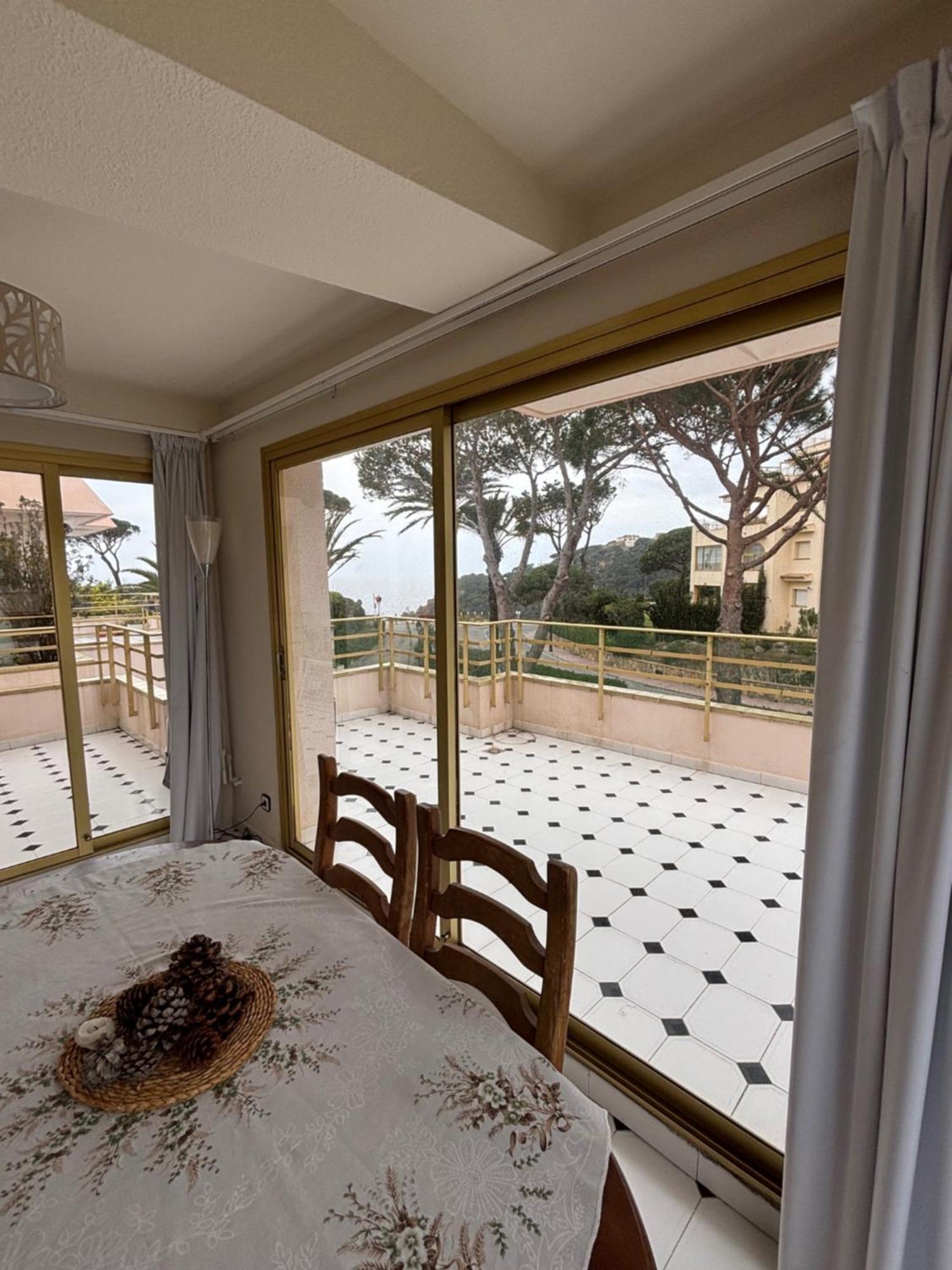 Precioso Apartamento En S'Agaro Con Fantasticas Vistas Al Mar Apartment Sant Feliu de Guíxols Ngoại thất bức ảnh